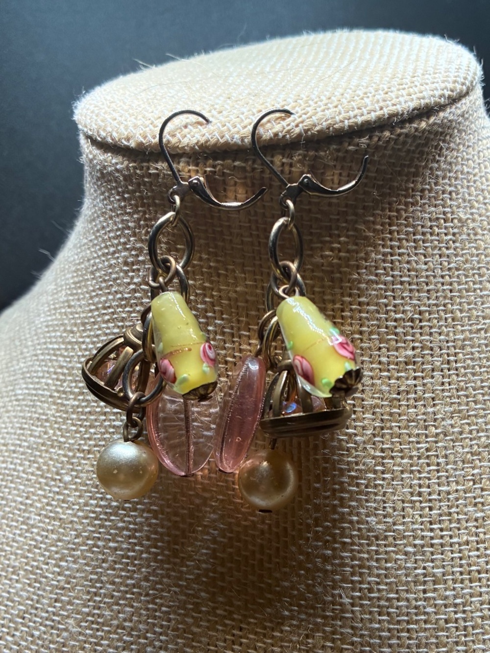 Vintage gold- tone Venetian glass earrings with yellow beads and pink flower